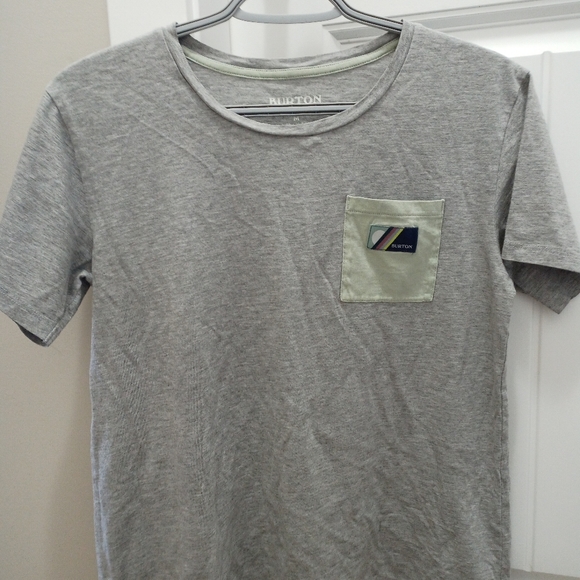 Burton t-shirt - Picture 2 of 3